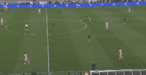 1771736999851011592.gif miami 37.gif